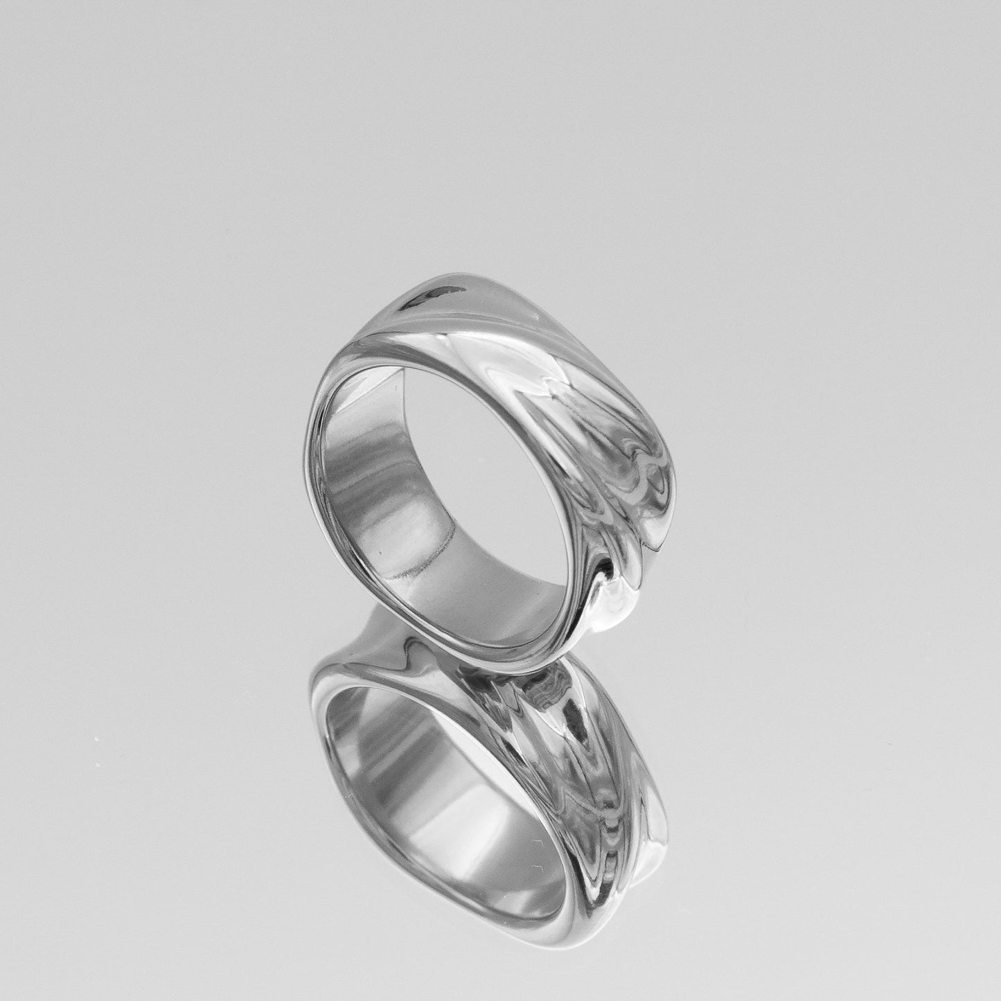 Amelie Band Ring - Image 10 - ISMI JEWELS