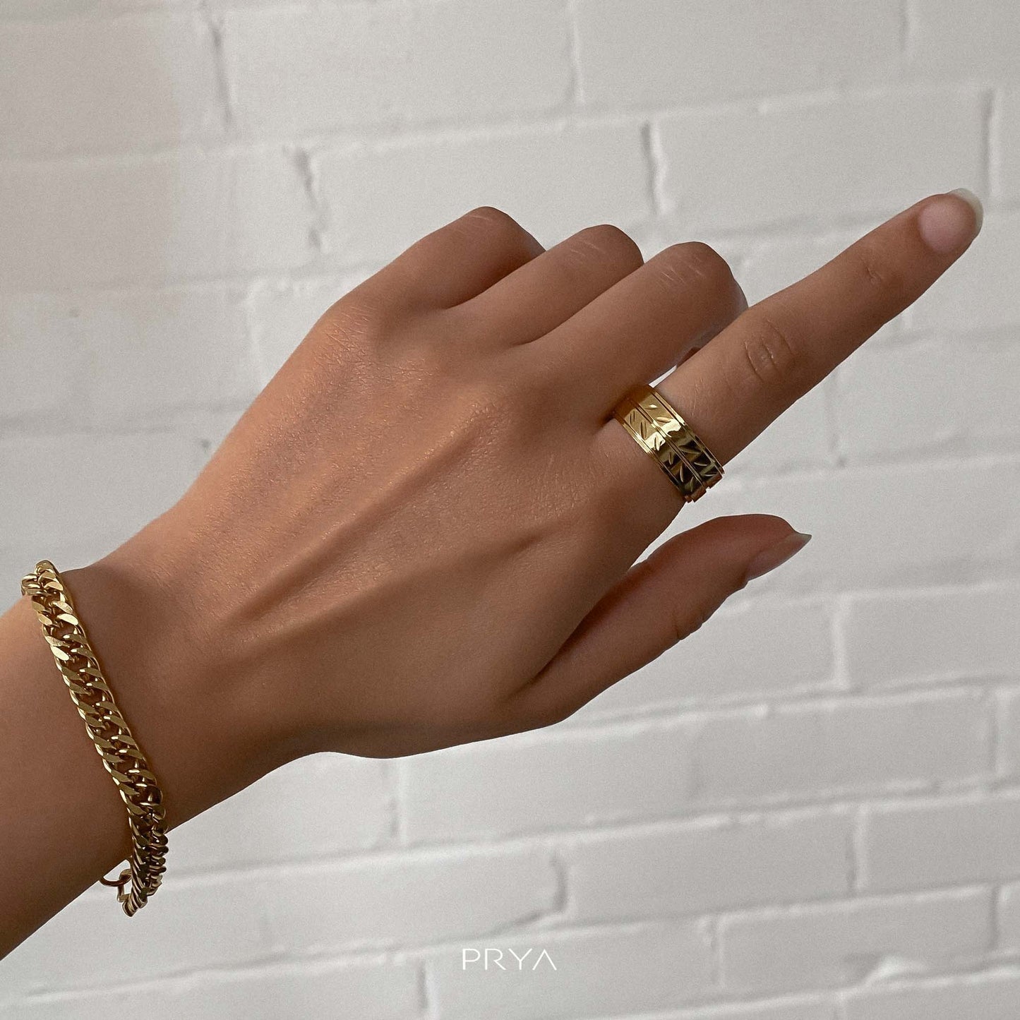 Gloria Ring - Image 3 - ISMI JEWELS