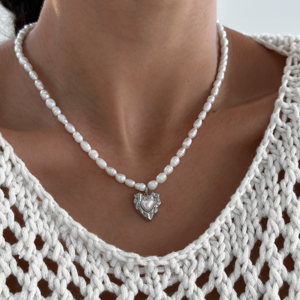 Amber Pearl Heart Necklace - ISMI JEWELS