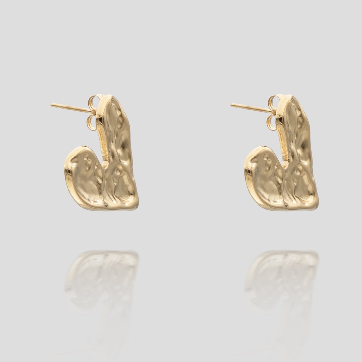 Cari Hammered Heart Earrings - ISMI JEWELS