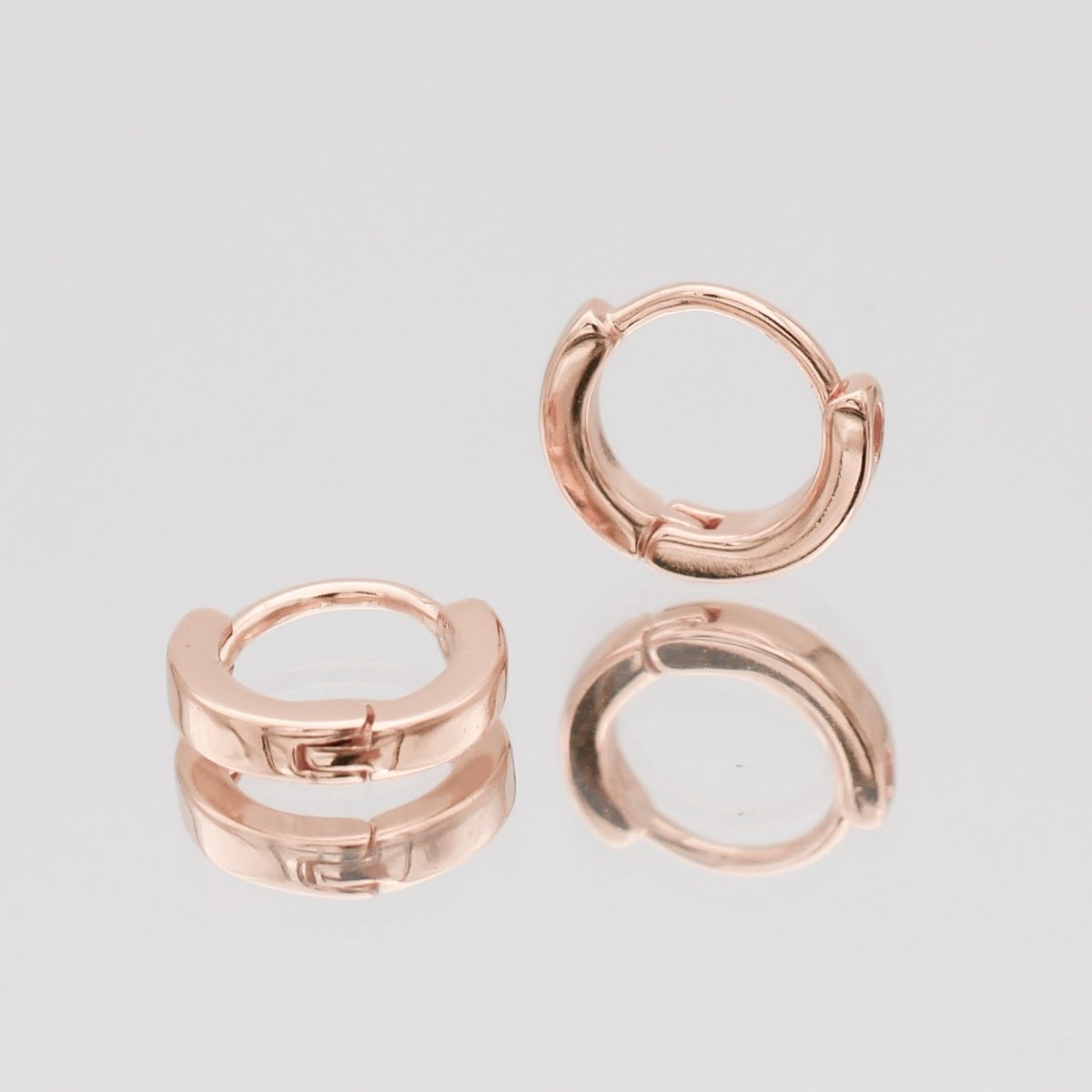 Elle Rose Gold Filled Huggie Earrings - ISMI JEWELS