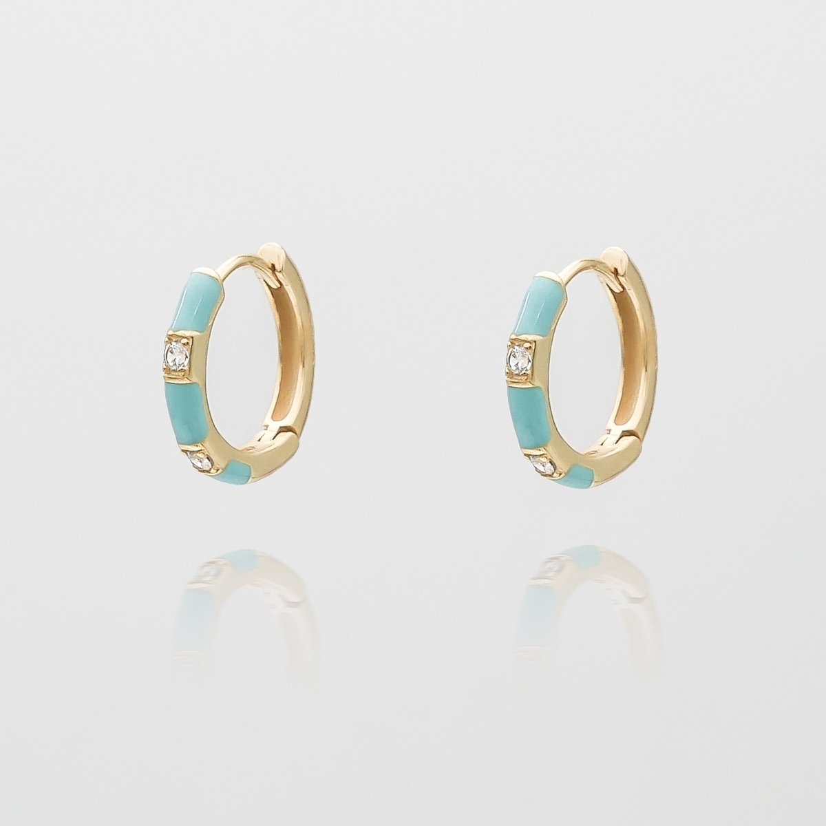 Elsa Huggie Earrings - ISMI JEWELS