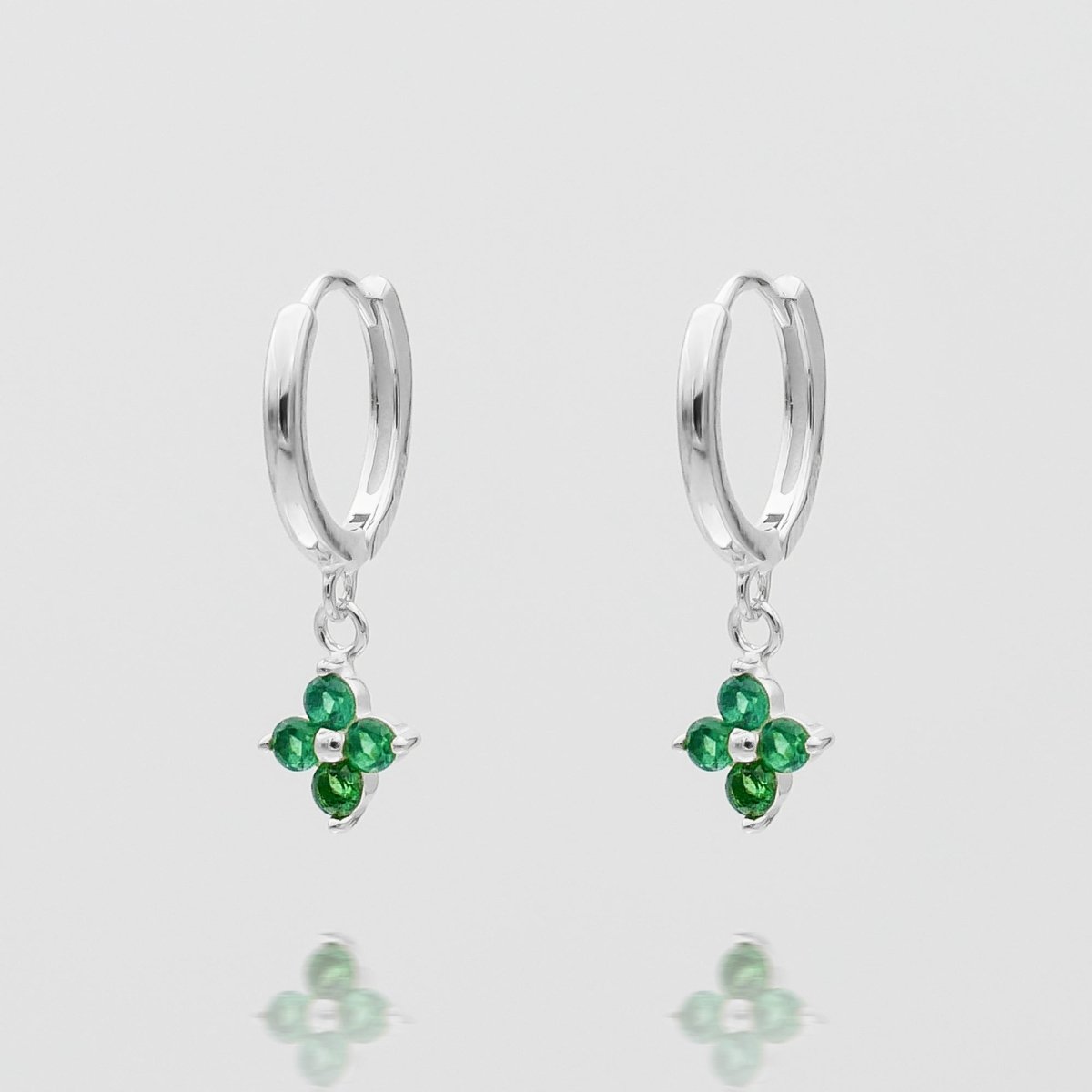 Kara Huggie Earrings - ISMI JEWELS