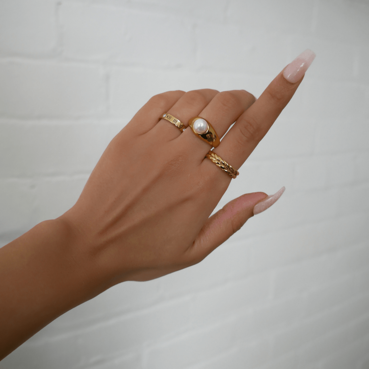 Lydia Pearl Ring - ISMI JEWELS