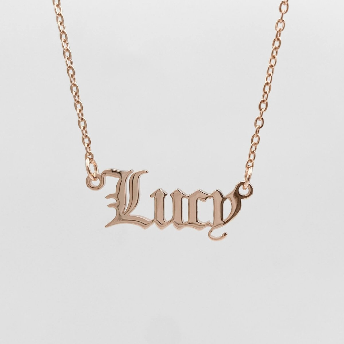 Old English Name Plate Necklace - ISMI JEWELS