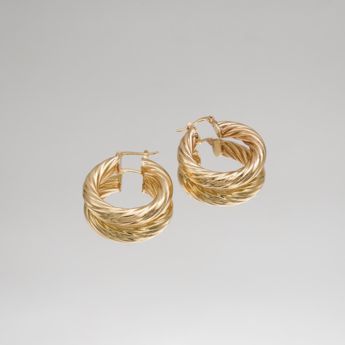 Sara Thick Hoops - ISMI JEWELS