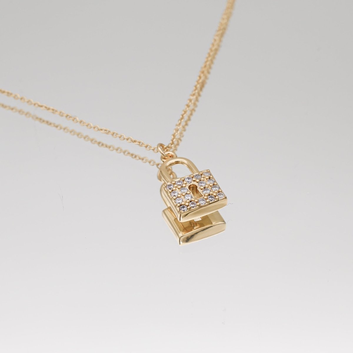 Sarai CZ Lock Necklace - ISMI JEWELS