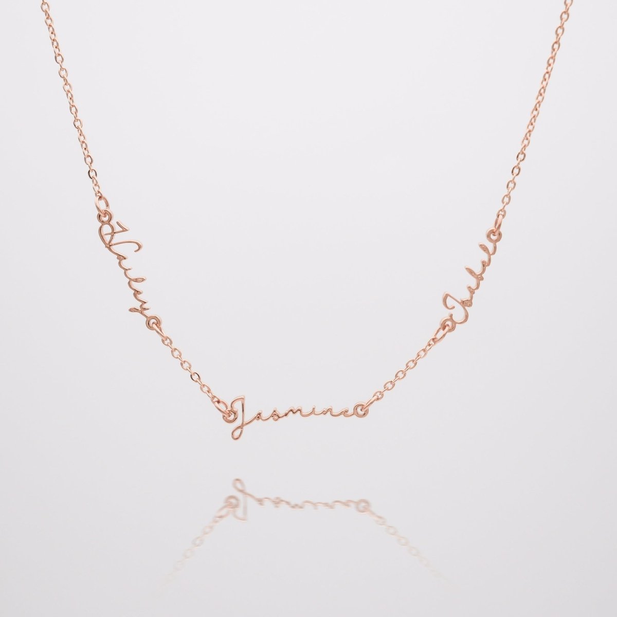 Selina Multiple Name Necklace - ISMI JEWELS