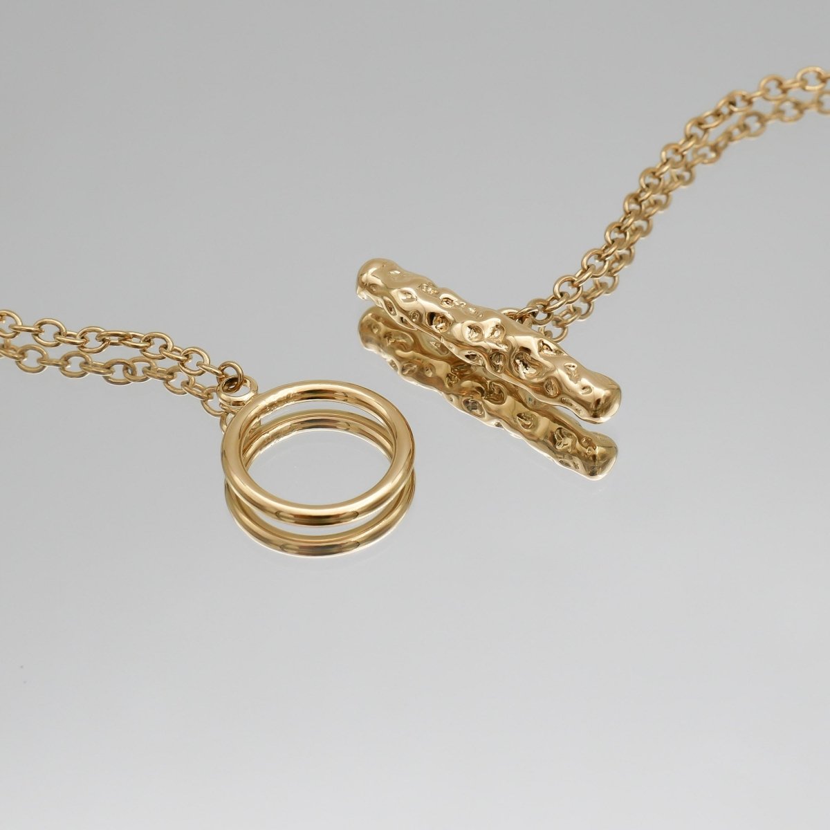 Tilly Toggle Bar Necklace - ISMI JEWELS