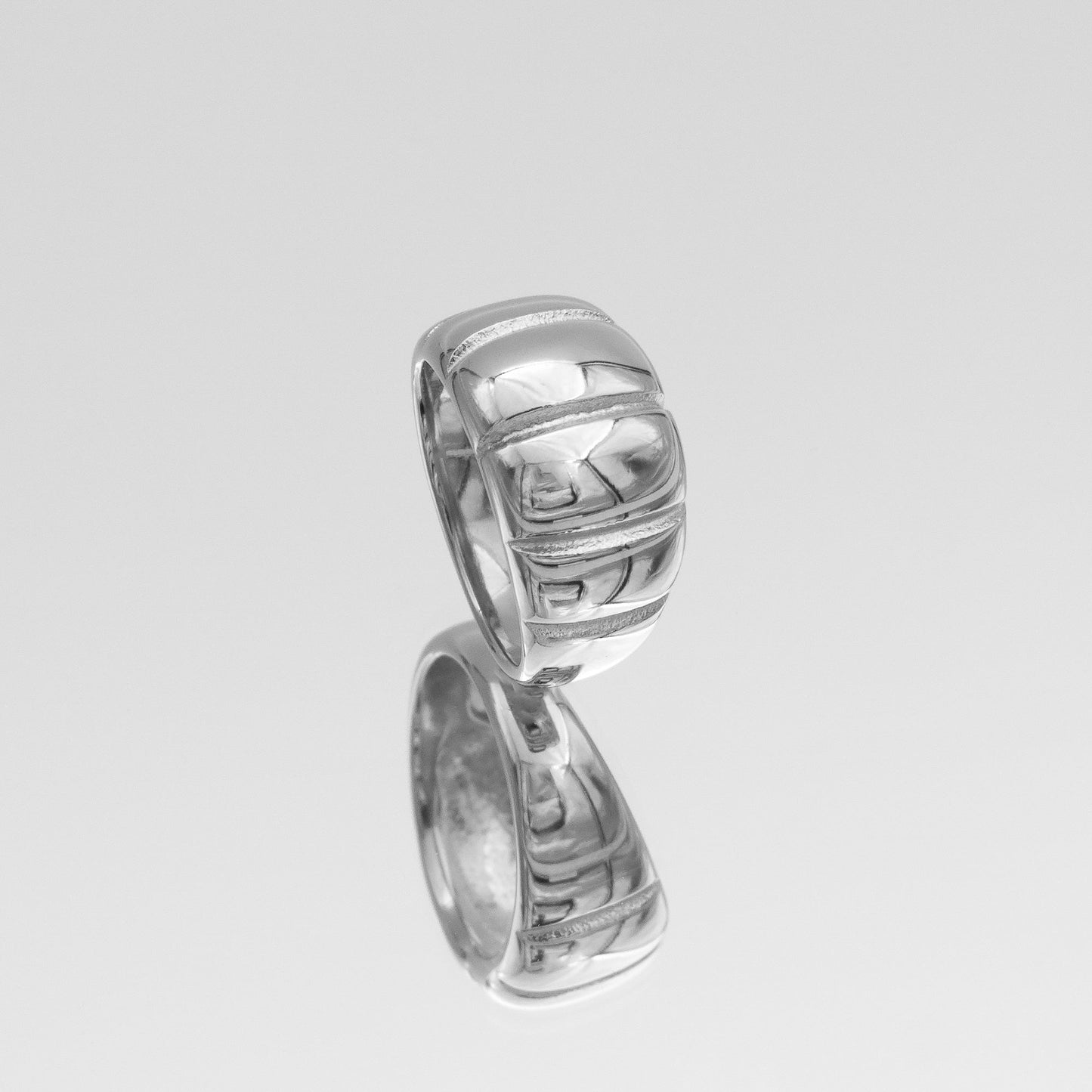 Alessia Chunky Ribbed Ring