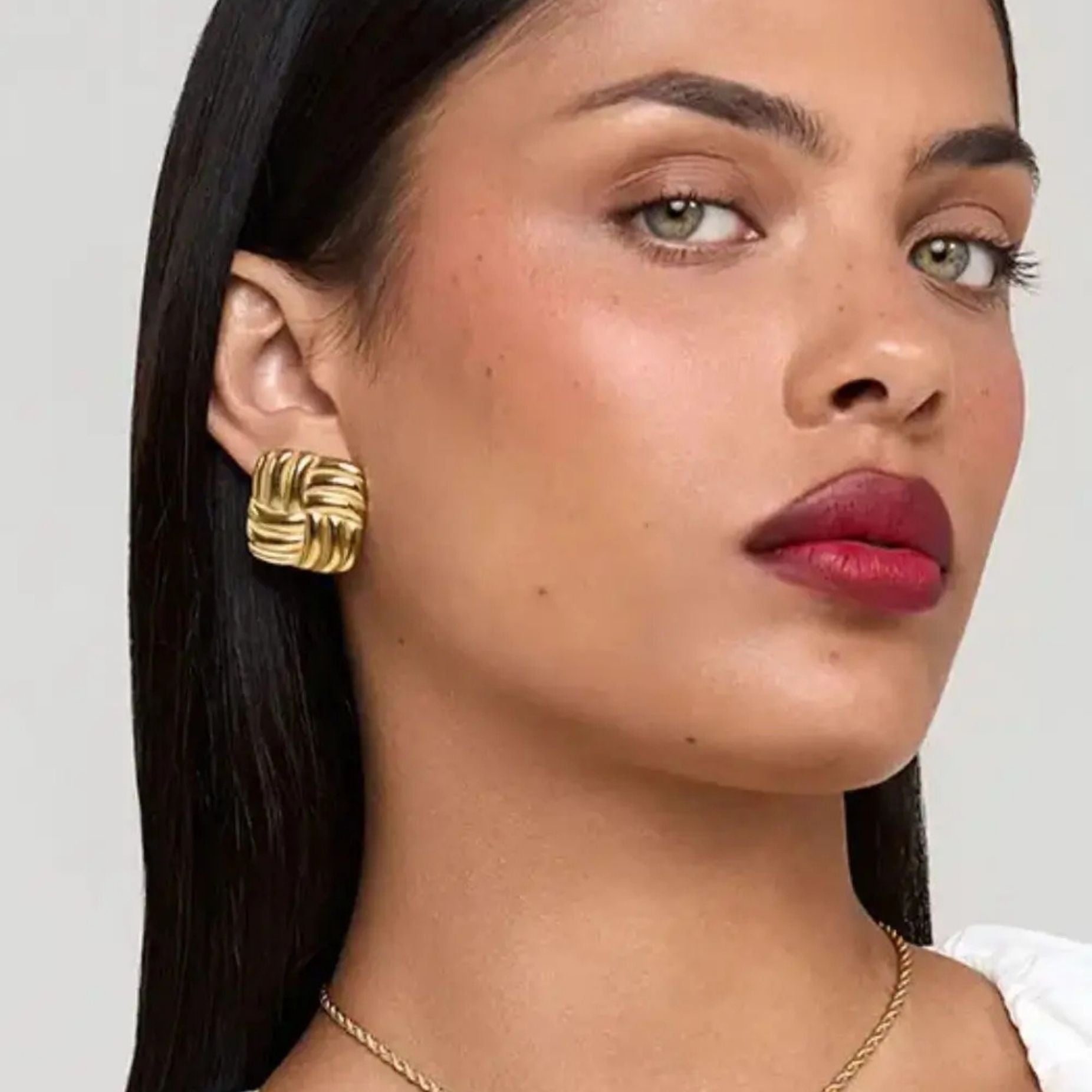 Elina Earrings - Image 2 - ISMI JEWELS