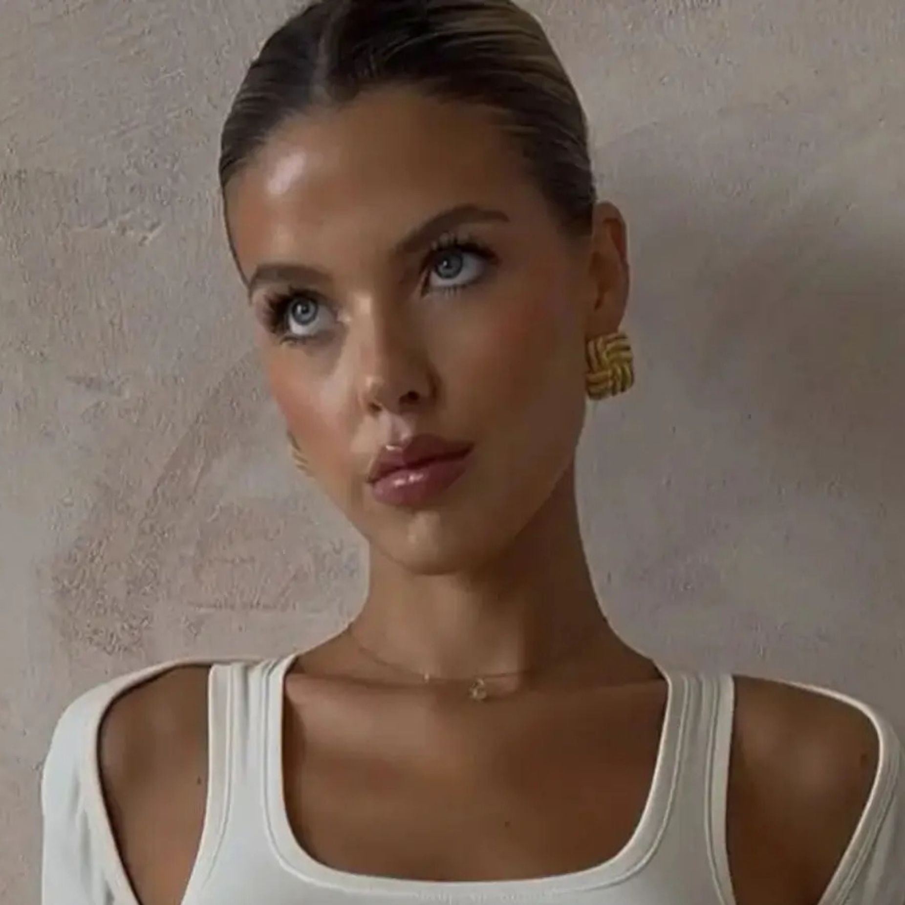 Elina Earrings - Image 6 - ISMI JEWELS