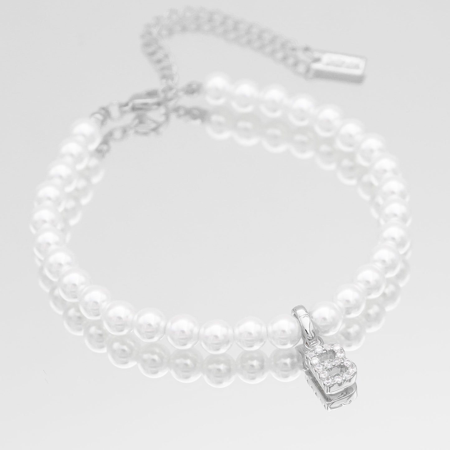 Pave Pearl Initial Bracelet - Image 5 - ISMI JEWELS