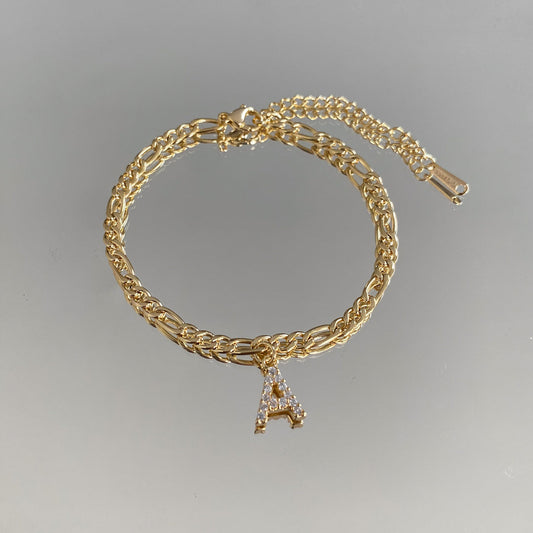 Pave Initial Anklet | Figaro - Image 1 - ISMI JEWELS