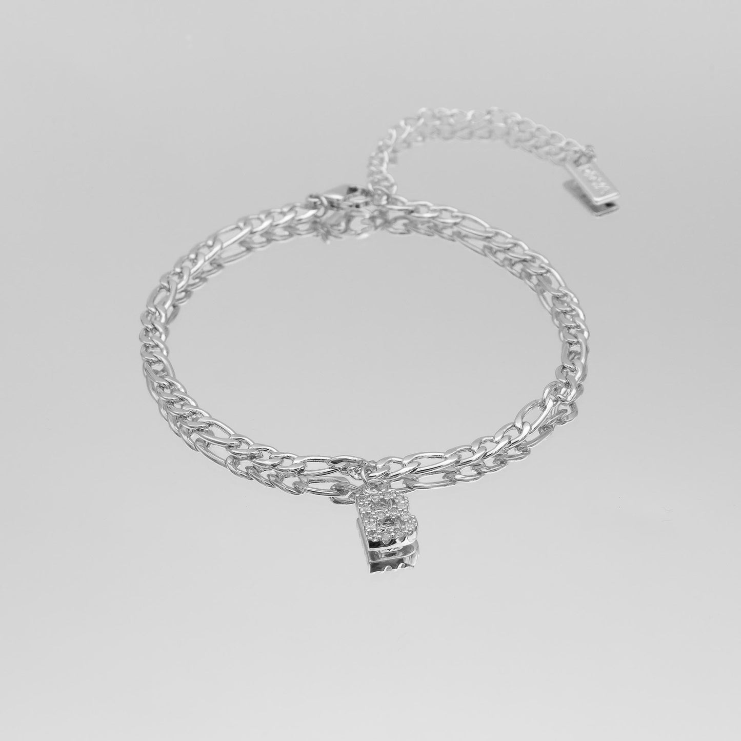 Pave Initial Anklet | Figaro - Image 28 - ISMI JEWELS