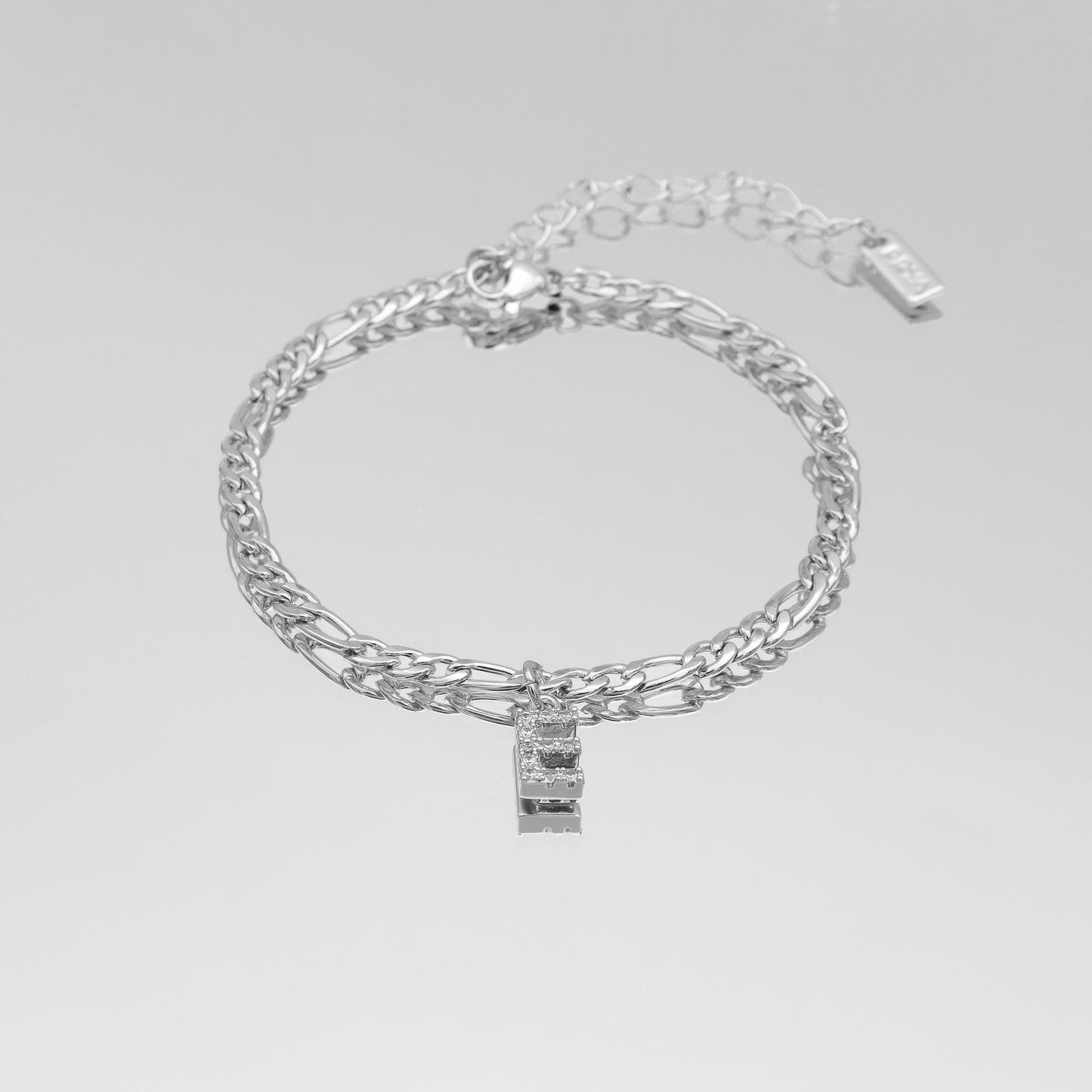 Pave Initial Anklet | Figaro - Image 31 - ISMI JEWELS