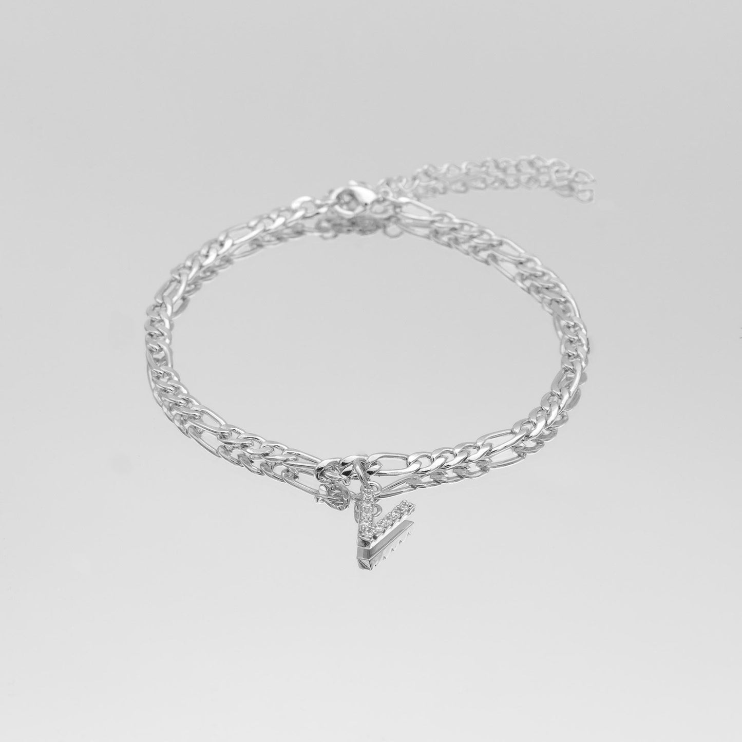 Pave Initial Anklet | Figaro - Image 48 - ISMI JEWELS