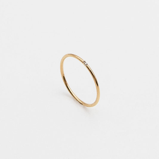 Mila Dainty Diamond Ring