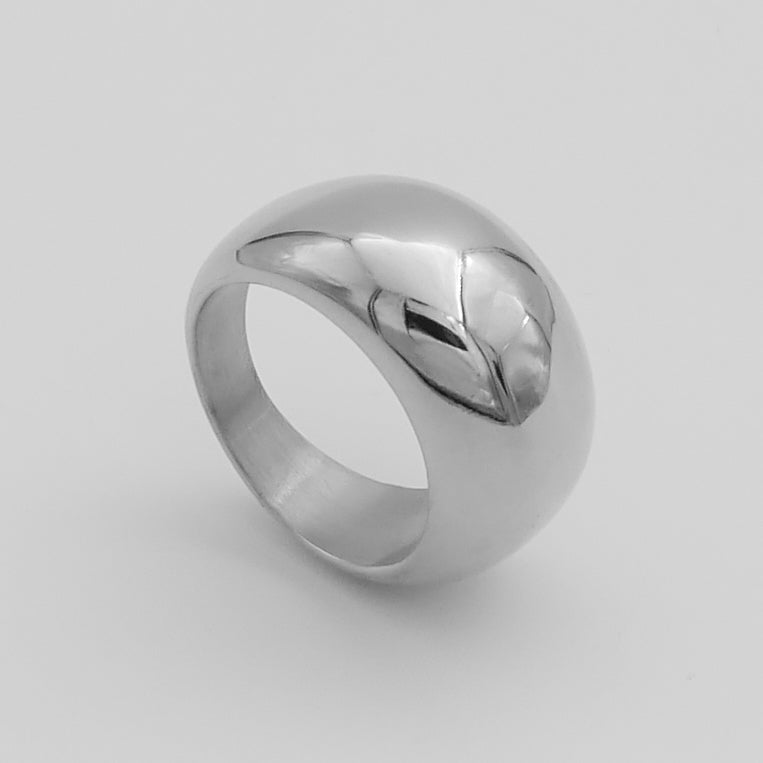 Alexa Dome Ring | Silver - Image 1 - ISMI JEWELS