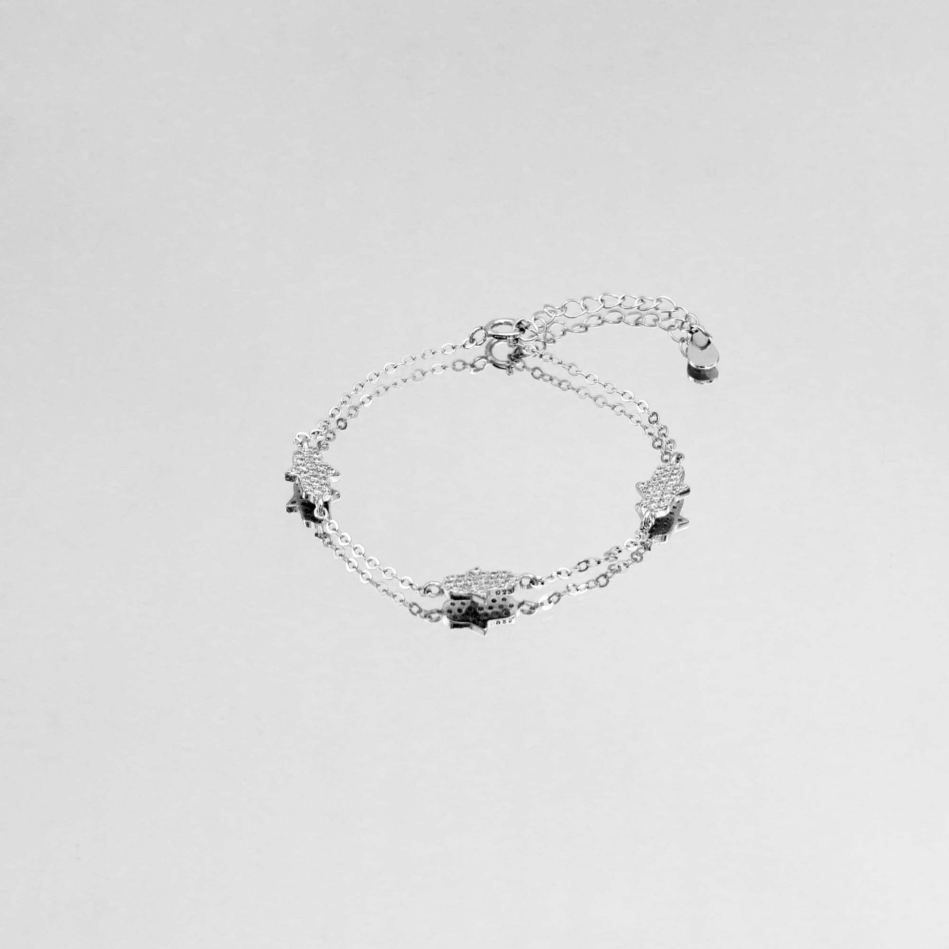 Hand of Hamsa Bracelet | Silver - Image 3 - ISMI JEWELS