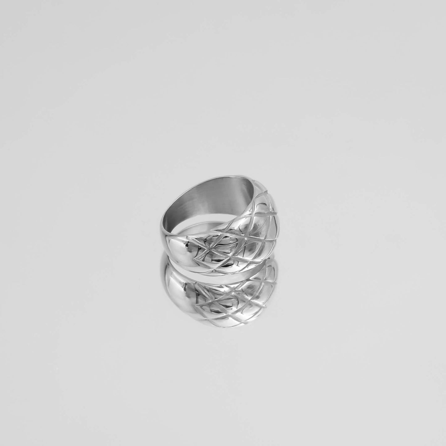 Kara Dome Ring | Silver - Image 3 - ISMI JEWELS