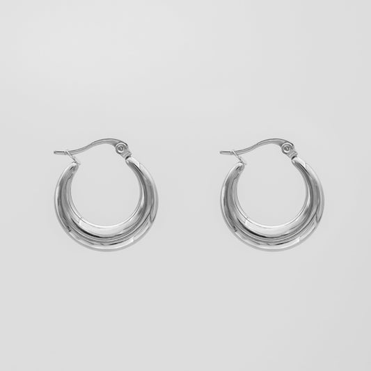 Lina Hoop Earrings | Silver - Image 1 - ISMI JEWELS