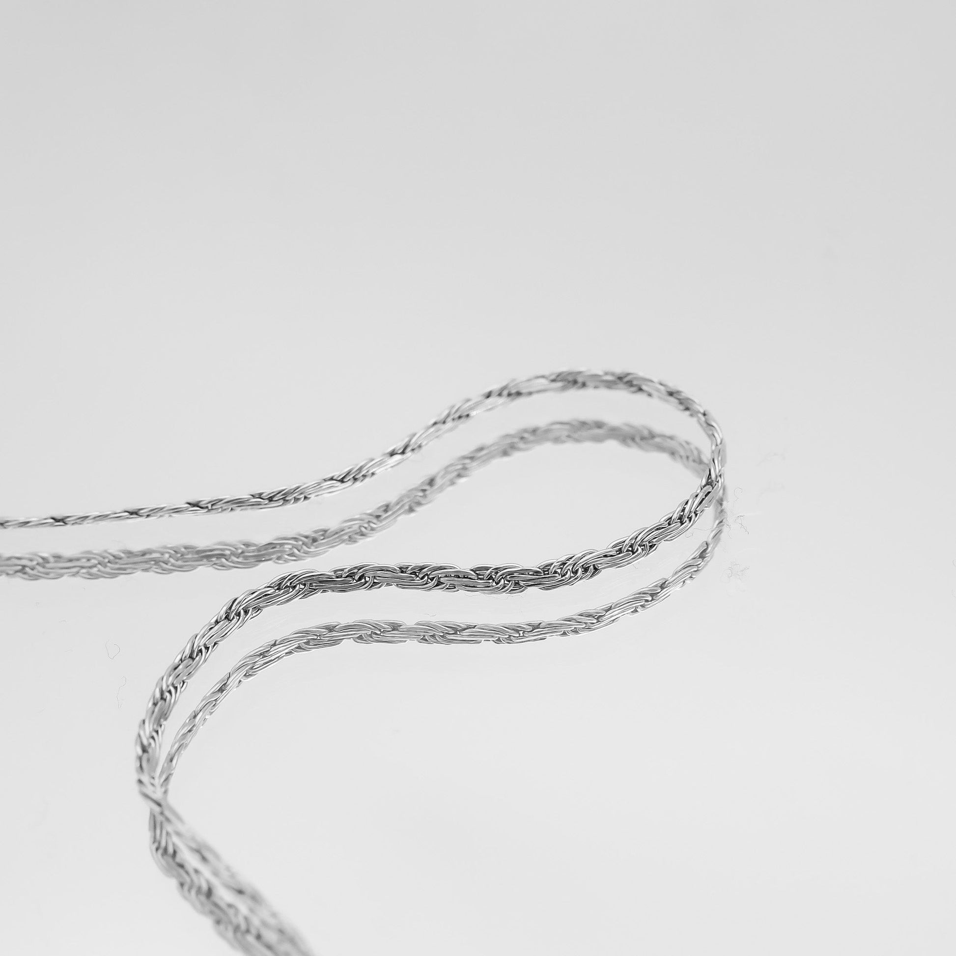 Flat Rope Link Chain | Silver - Image 9 - ISMI JEWELS