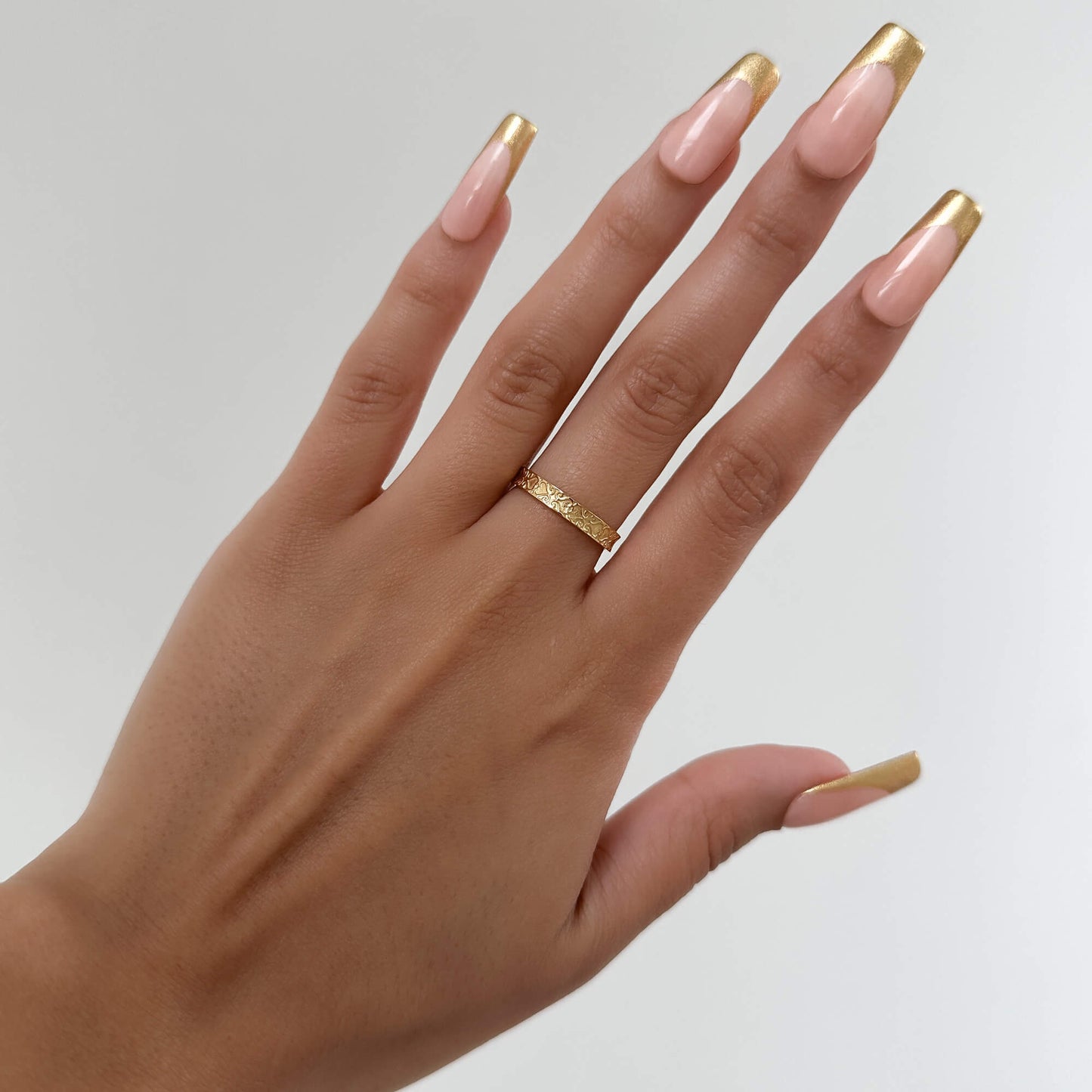 Aurora Celtic Pattern Ring - Image 2 - ISMI JEWELS