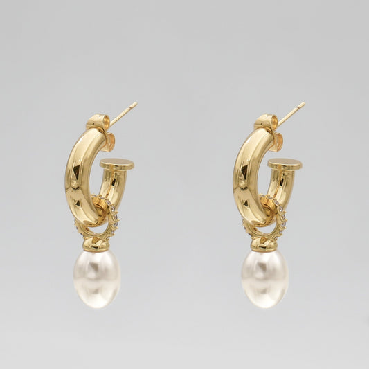 Nala Pearl Earrings - Image 1 - ISMI JEWELS