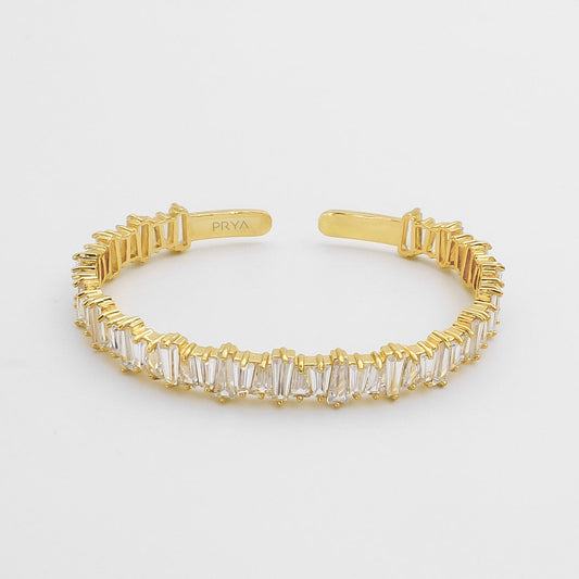 Jada Baguette CZ Bracelet Thick  | Gold - Image 1 - ISMI JEWELS