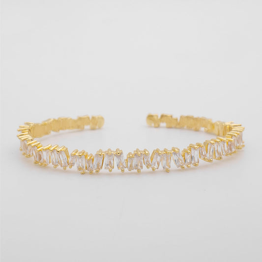 Jada Baguette CZ Bracelet Thin | Gold - Image 1 - ISMI JEWELS