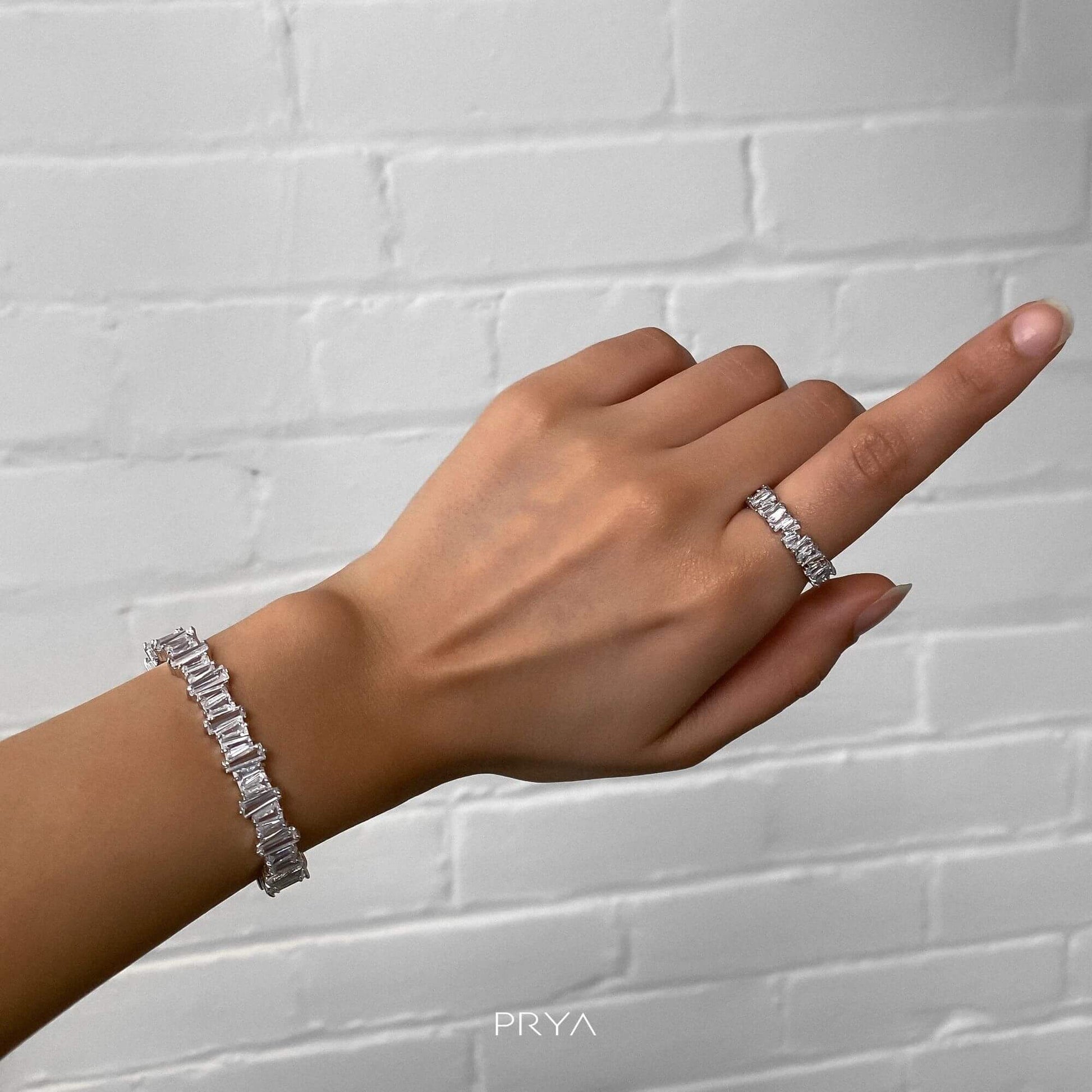 Jada Baguette CZ Bracelet Thick  | Silver - Image 2 - ISMI JEWELS