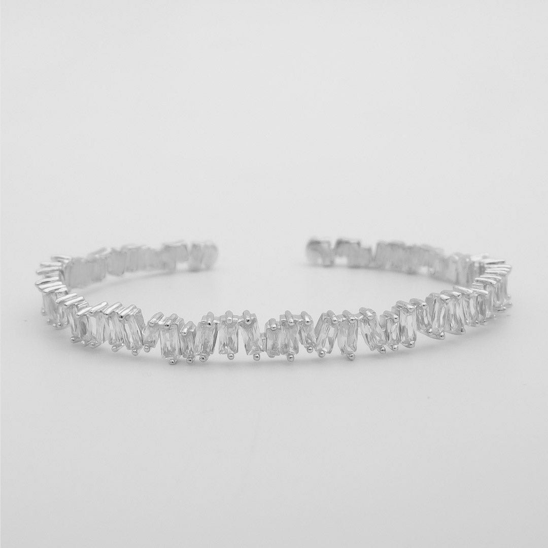 Jada Baguette CZ Bracelet Thin | Silver - Image 1 - ISMI JEWELS