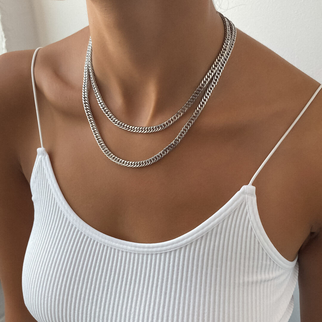 Double Link Curb Chain | Silver - Image 4 - ISMI JEWELS