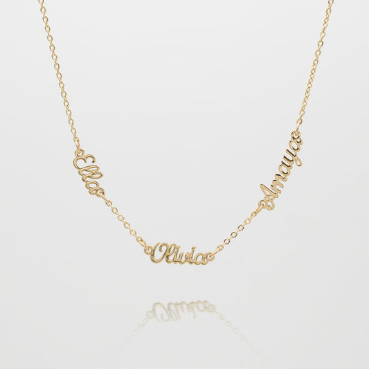 Miami Multi-Name Necklace – Customizable with the names of multiple children or family members.