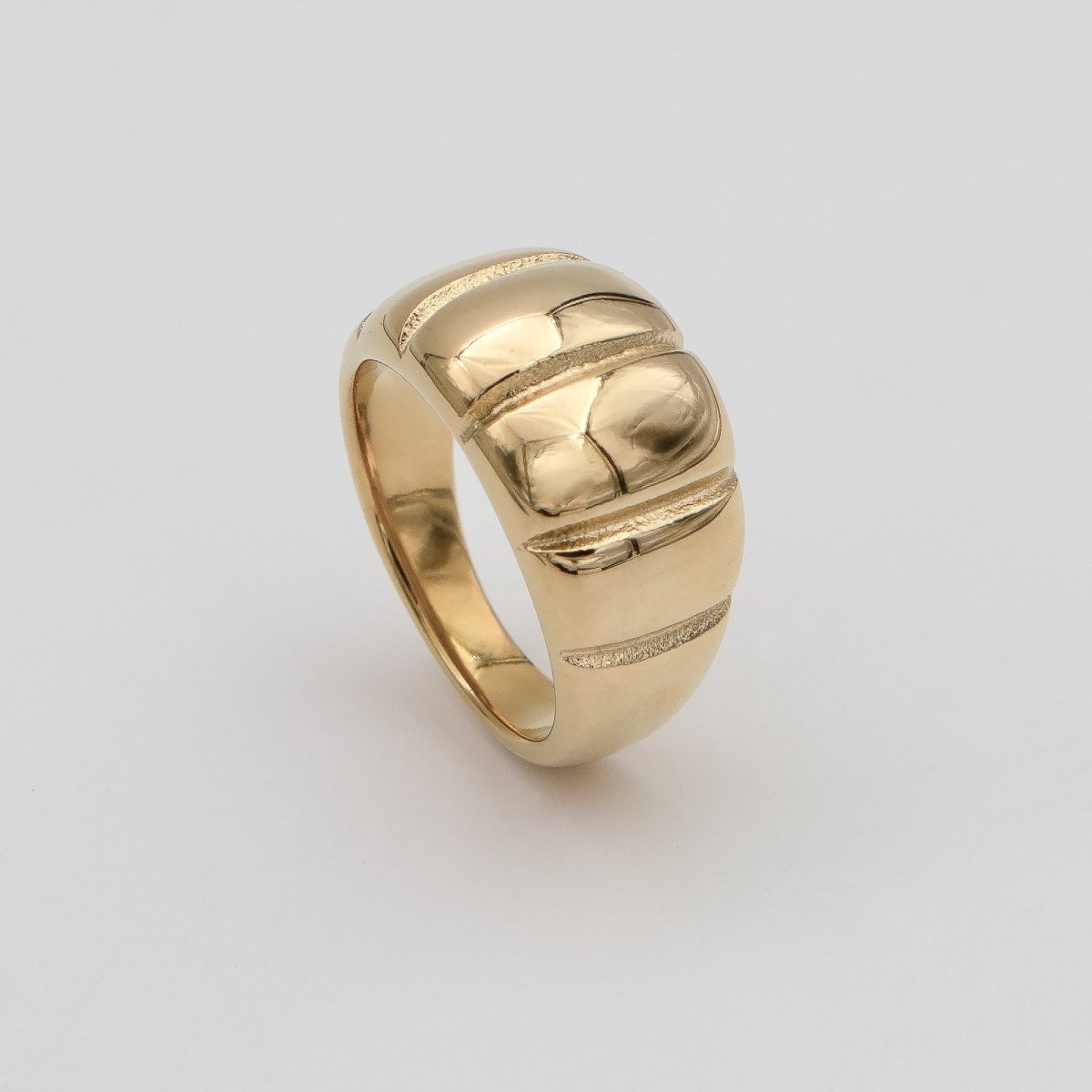 Alessia Chunky Ribbed Ring - ISMI JEWELS