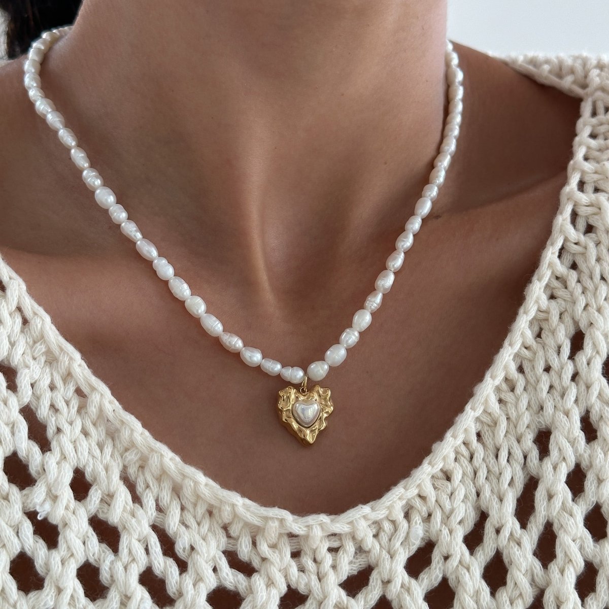 Amber Pearl Heart Necklace - ISMI JEWELS