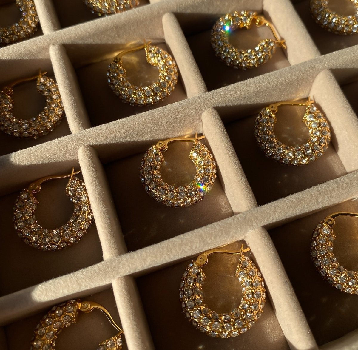 Amiya CZ Hoop Earrings - ISMI JEWELS