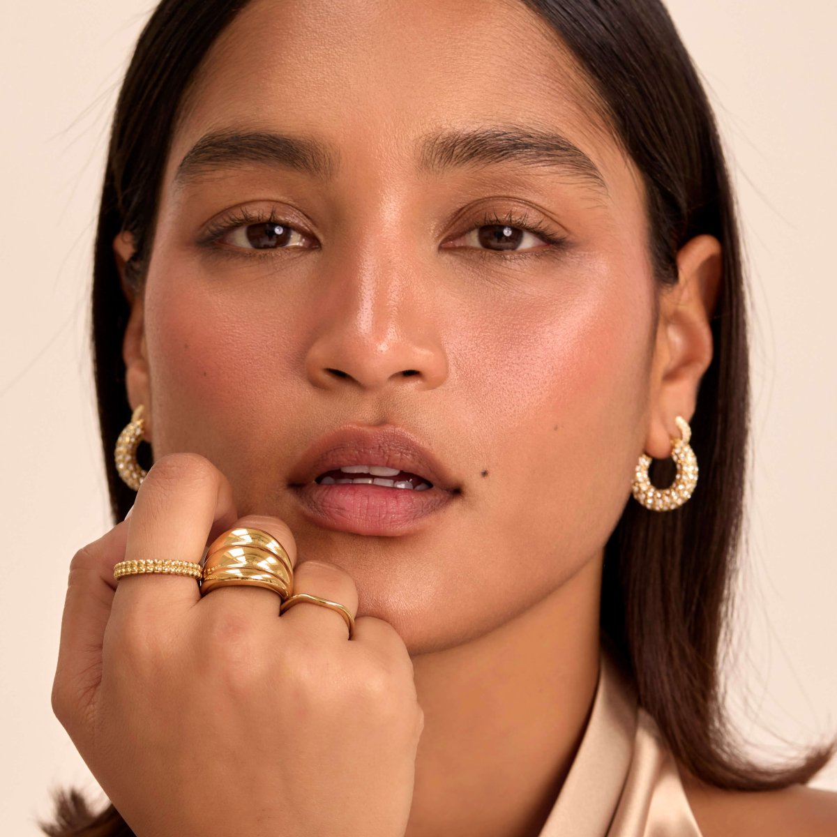 Amiya CZ Hoop Earrings - ISMI JEWELS
