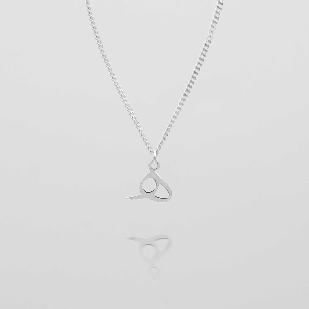 Arabic Initial Necklace - ISMI JEWELS