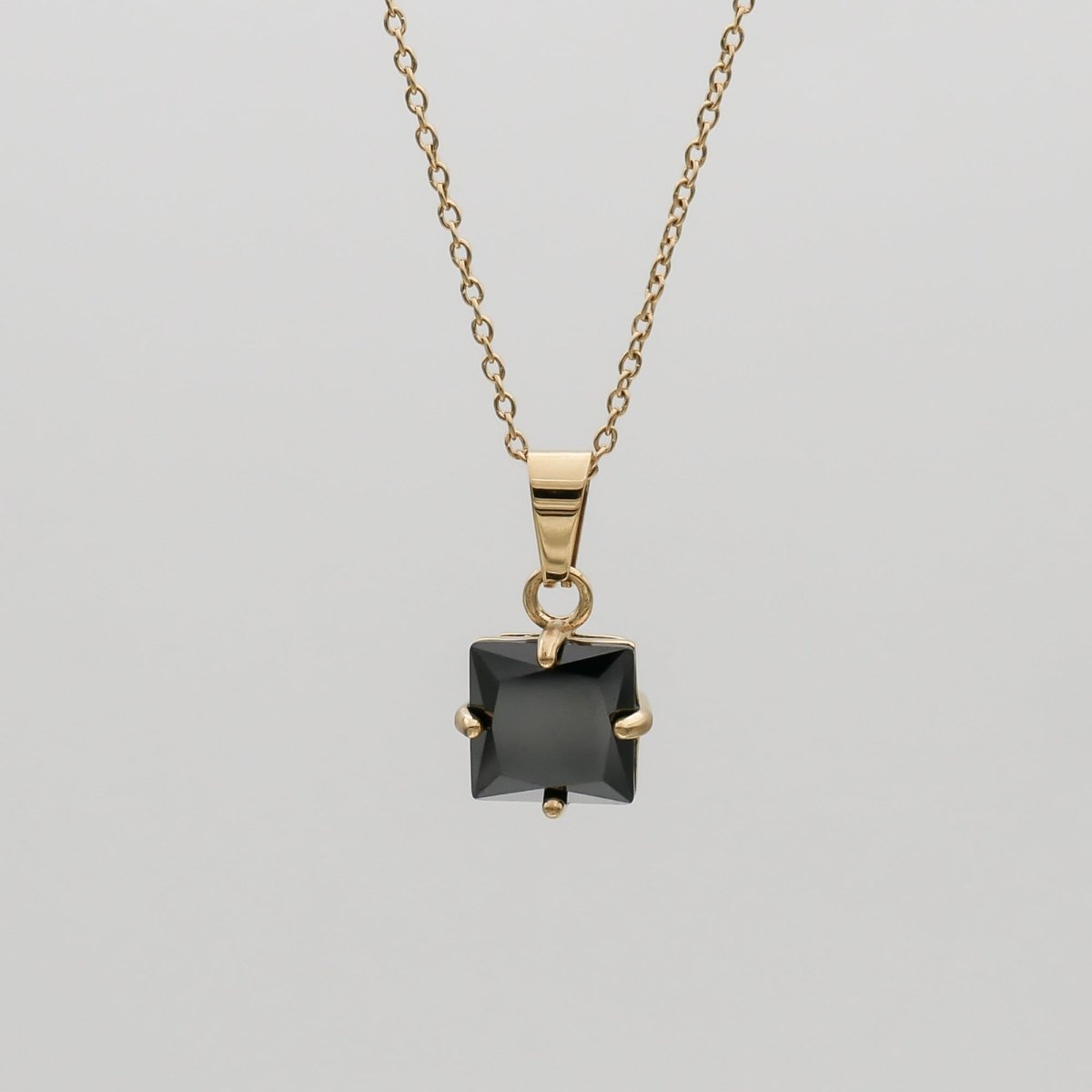 Asha Gemstone Necklace - ISMI JEWELS