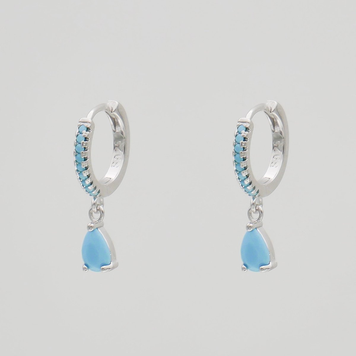 Aurora Gemstone Huggie Earrings - ISMI JEWELS