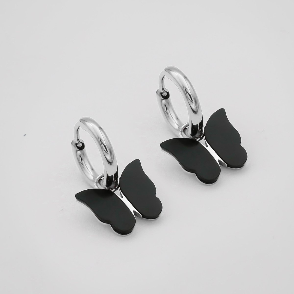 Butterfly Huggie Earrings - ISMI JEWELS