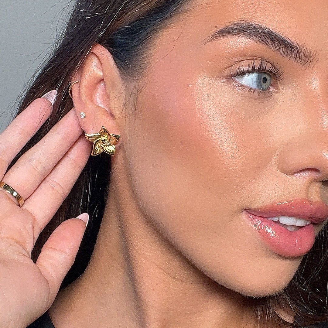 Camilla Flower Earrings - ISMI JEWELS