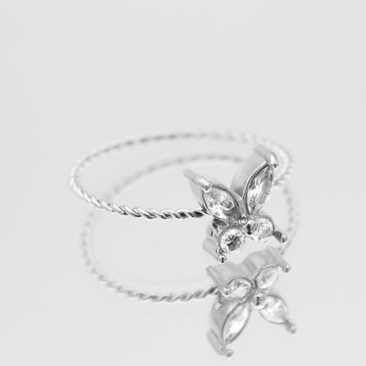 Caria Butterfly Ring - ISMI JEWELS