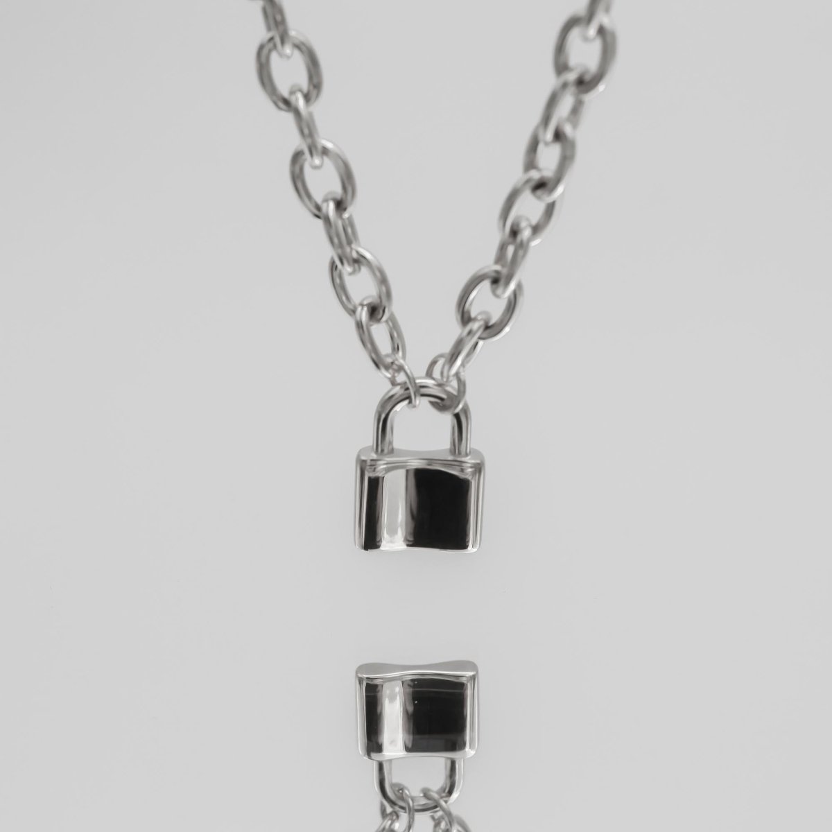 Chunky Lock Necklace - ISMI JEWELS