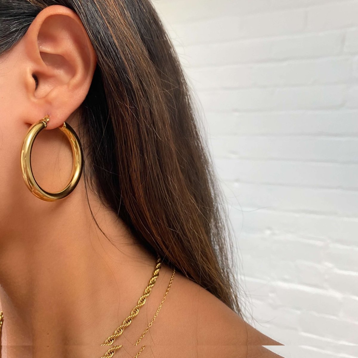Classic Gold Filled Hoops - ISMI JEWELS