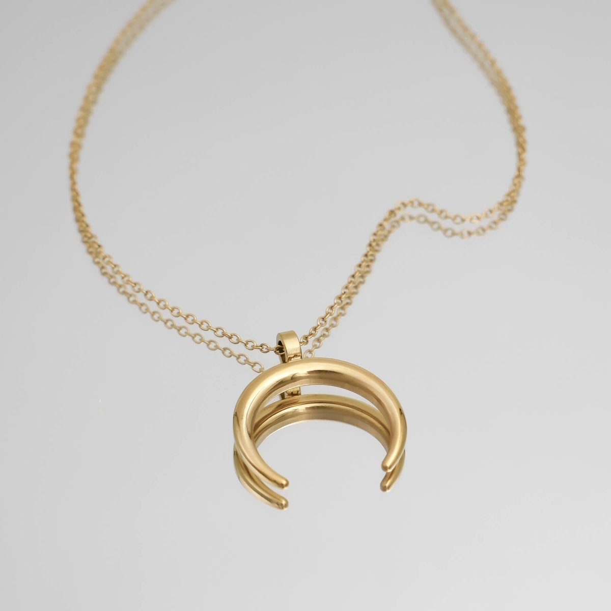 Crescent Moon Necklace - ISMI JEWELS