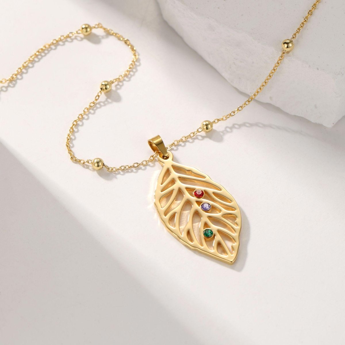 Custom Birthstone Leaf Necklace - ISMI JEWELS