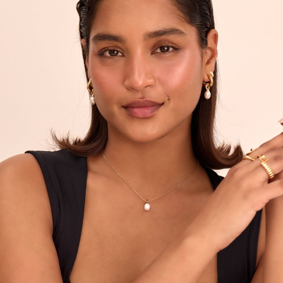 Dara Pearl Drop Necklace - ISMI JEWELS